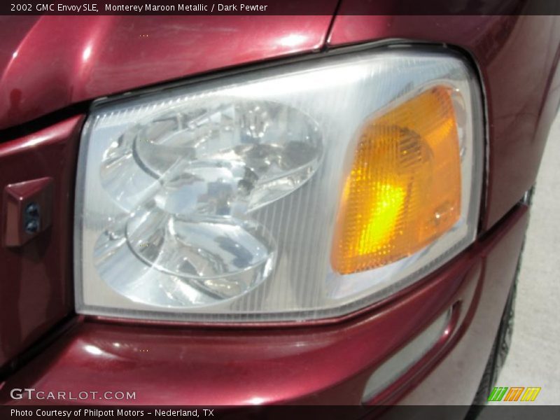 Monterey Maroon Metallic / Dark Pewter 2002 GMC Envoy SLE