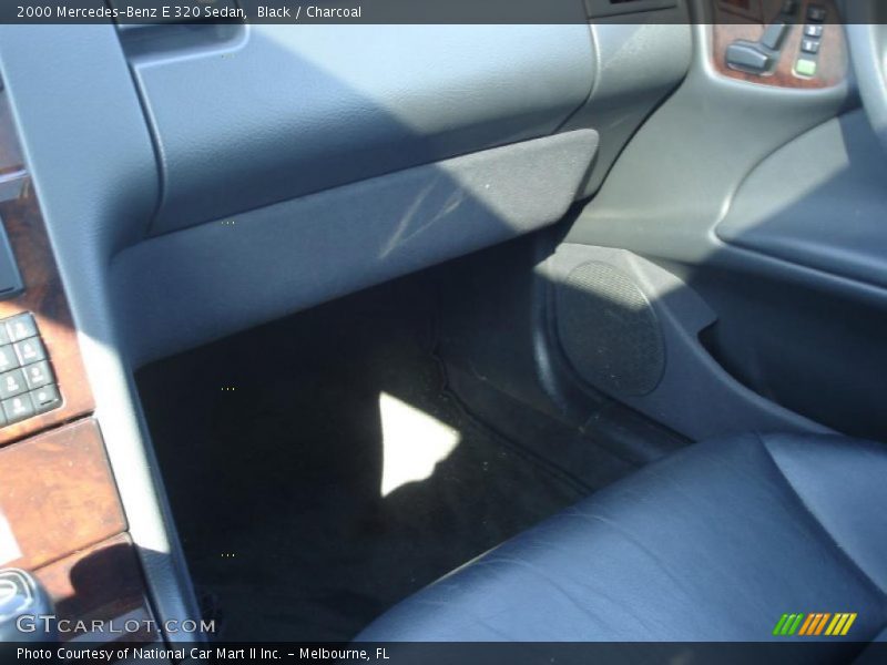 Black / Charcoal 2000 Mercedes-Benz E 320 Sedan