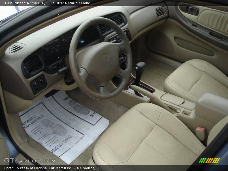 Blue Dusk Metallic / Blond 1999 Nissan Altima GLE