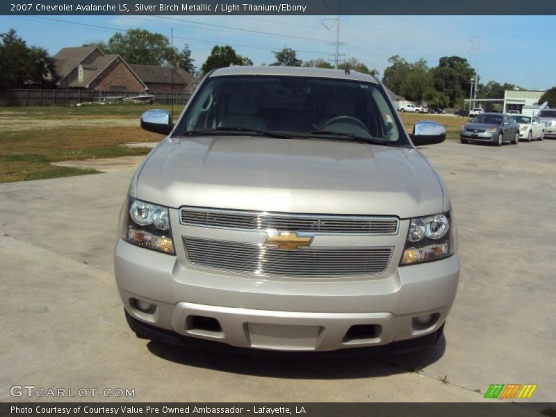 Silver Birch Metallic / Light Titanium/Ebony 2007 Chevrolet Avalanche LS