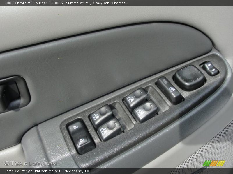 Summit White / Gray/Dark Charcoal 2003 Chevrolet Suburban 1500 LS