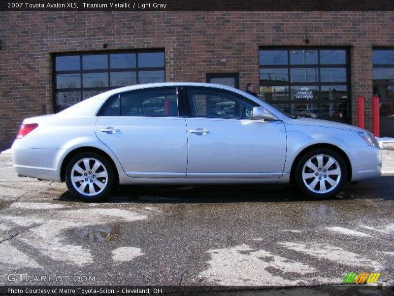 Titanium Metallic / Light Gray 2007 Toyota Avalon XLS