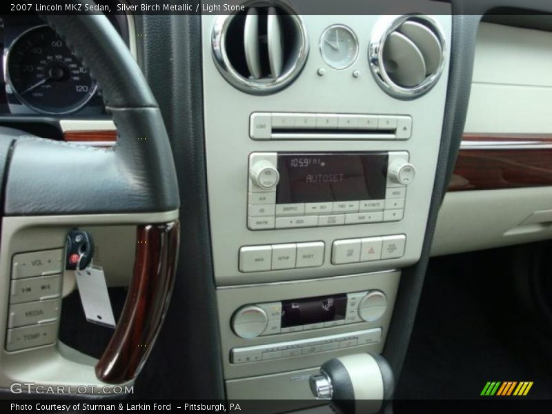 Silver Birch Metallic / Light Stone 2007 Lincoln MKZ Sedan