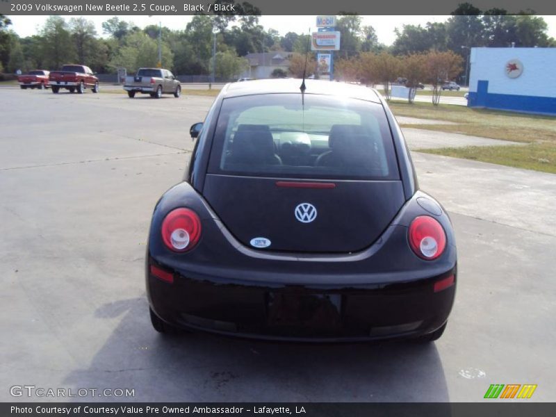 Black / Black 2009 Volkswagen New Beetle 2.5 Coupe