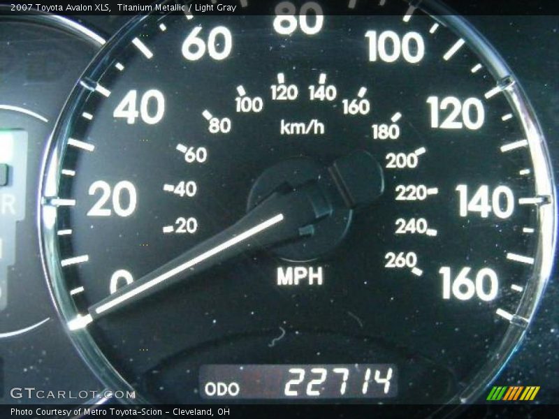 Titanium Metallic / Light Gray 2007 Toyota Avalon XLS