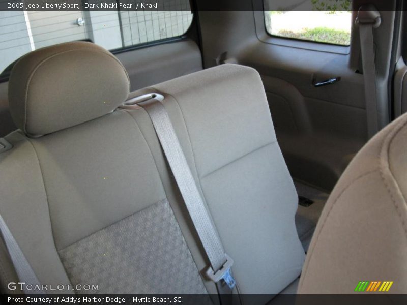 Dark Khaki Pearl / Khaki 2005 Jeep Liberty Sport