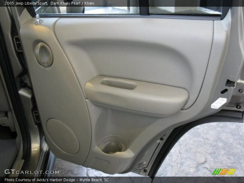 Dark Khaki Pearl / Khaki 2005 Jeep Liberty Sport