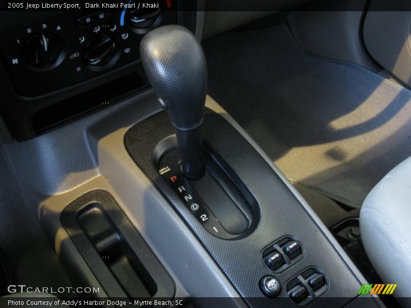 Dark Khaki Pearl / Khaki 2005 Jeep Liberty Sport