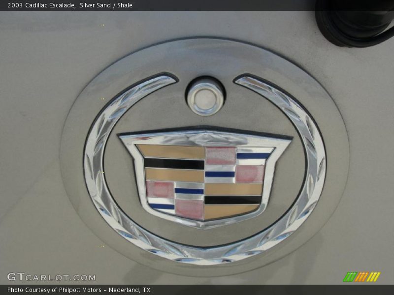 Silver Sand / Shale 2003 Cadillac Escalade