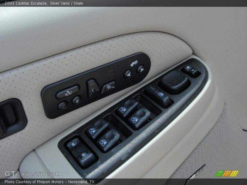 Silver Sand / Shale 2003 Cadillac Escalade