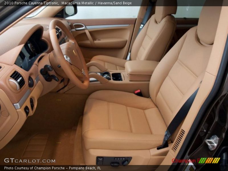 Macadamia Metallic / Havanna/Sand Beige 2010 Porsche Cayenne Tiptronic