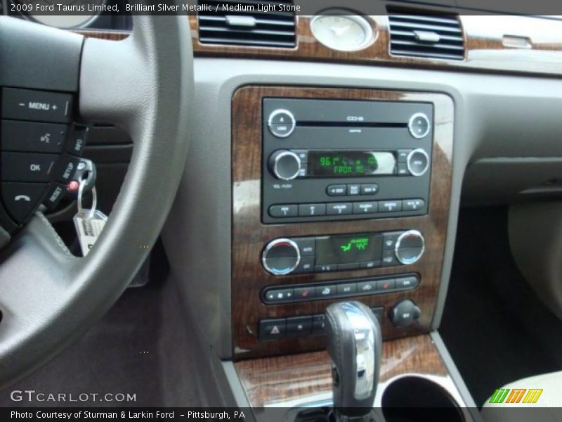 Brilliant Silver Metallic / Medium Light Stone 2009 Ford Taurus Limited