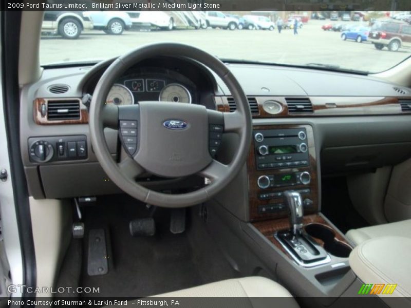 Brilliant Silver Metallic / Medium Light Stone 2009 Ford Taurus Limited