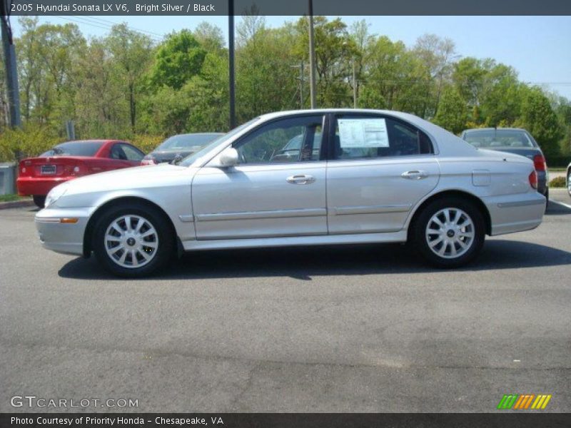 Bright Silver / Black 2005 Hyundai Sonata LX V6