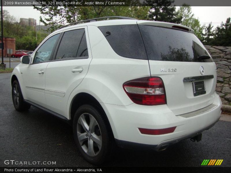 Arctic White / Cashmere 2009 Mercedes-Benz ML 320 BlueTec 4Matic