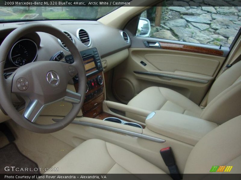 Arctic White / Cashmere 2009 Mercedes-Benz ML 320 BlueTec 4Matic