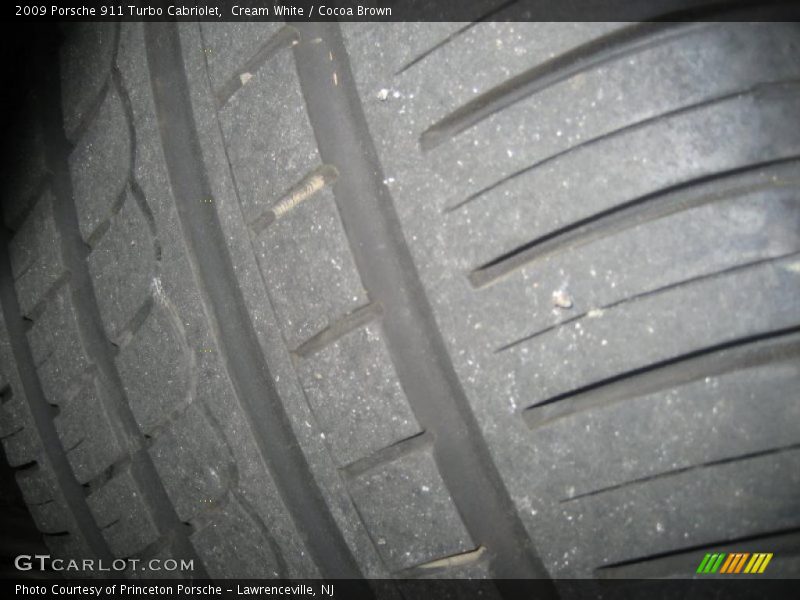 Cream White / Cocoa Brown 2009 Porsche 911 Turbo Cabriolet