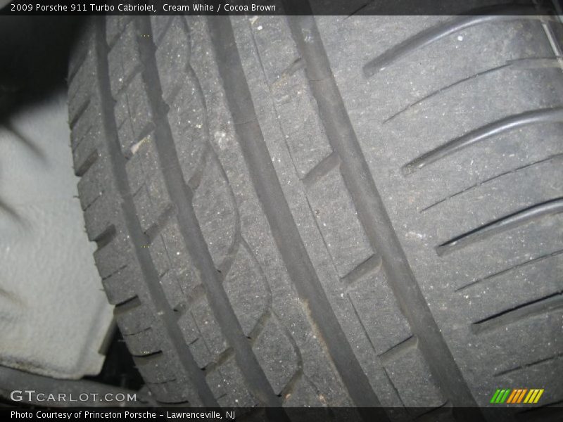 Cream White / Cocoa Brown 2009 Porsche 911 Turbo Cabriolet