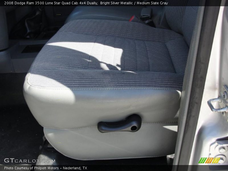 Bright Silver Metallic / Medium Slate Gray 2008 Dodge Ram 3500 Lone Star Quad Cab 4x4 Dually