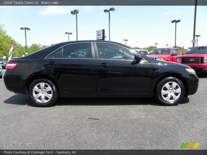 Black / Ash 2009 Toyota Camry LE