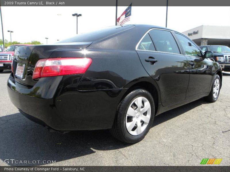 Black / Ash 2009 Toyota Camry LE