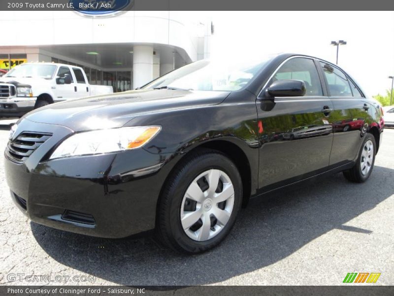 Black / Ash 2009 Toyota Camry LE