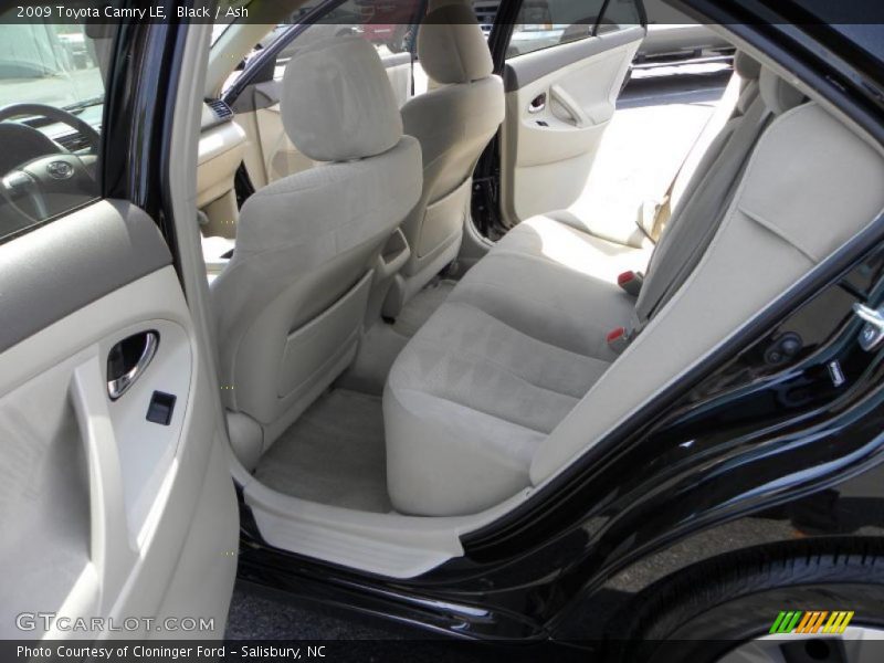 Black / Ash 2009 Toyota Camry LE