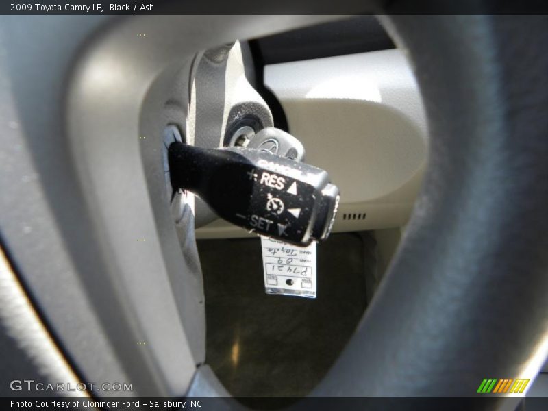 Black / Ash 2009 Toyota Camry LE