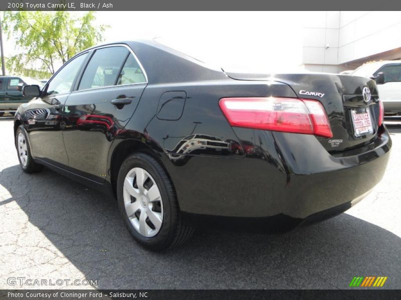 Black / Ash 2009 Toyota Camry LE