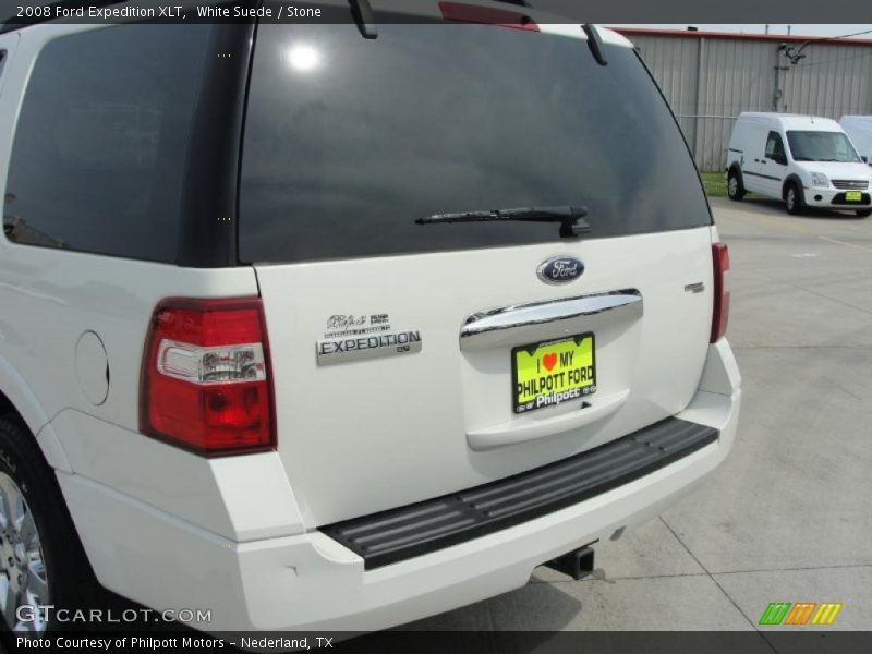 White Suede / Stone 2008 Ford Expedition XLT
