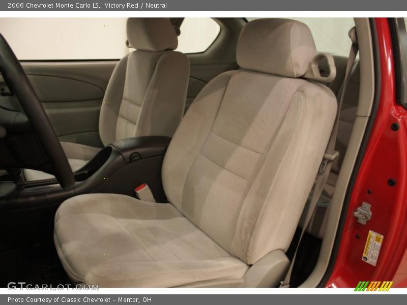 Victory Red / Neutral 2006 Chevrolet Monte Carlo LS