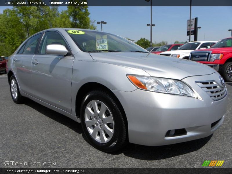 Titanium Metallic / Ash 2007 Toyota Camry XLE