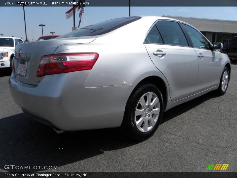 Titanium Metallic / Ash 2007 Toyota Camry XLE
