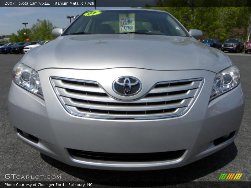 Titanium Metallic / Ash 2007 Toyota Camry XLE