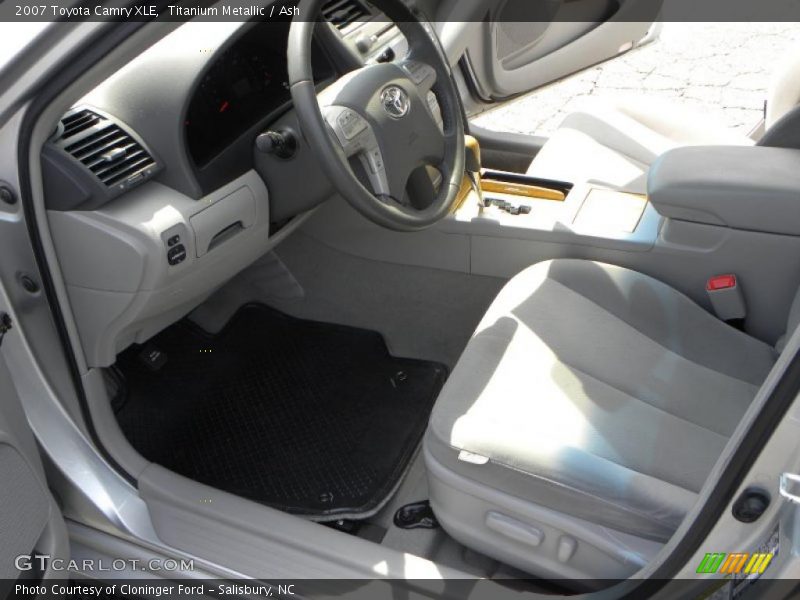Titanium Metallic / Ash 2007 Toyota Camry XLE