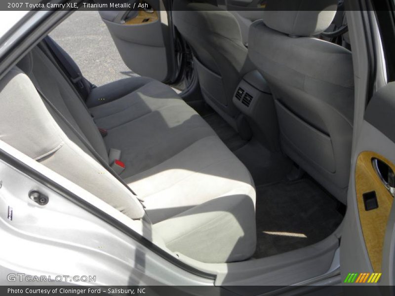 Titanium Metallic / Ash 2007 Toyota Camry XLE