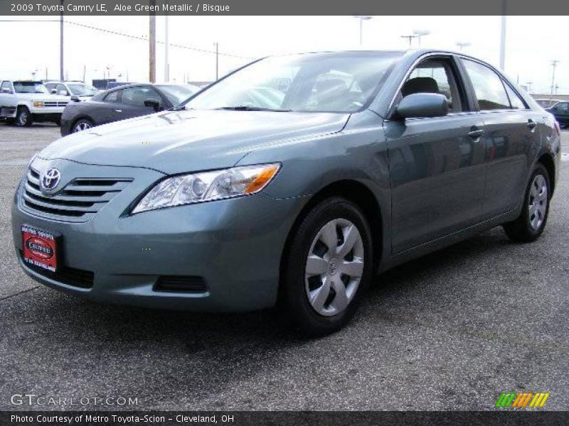 Aloe Green Metallic / Bisque 2009 Toyota Camry LE