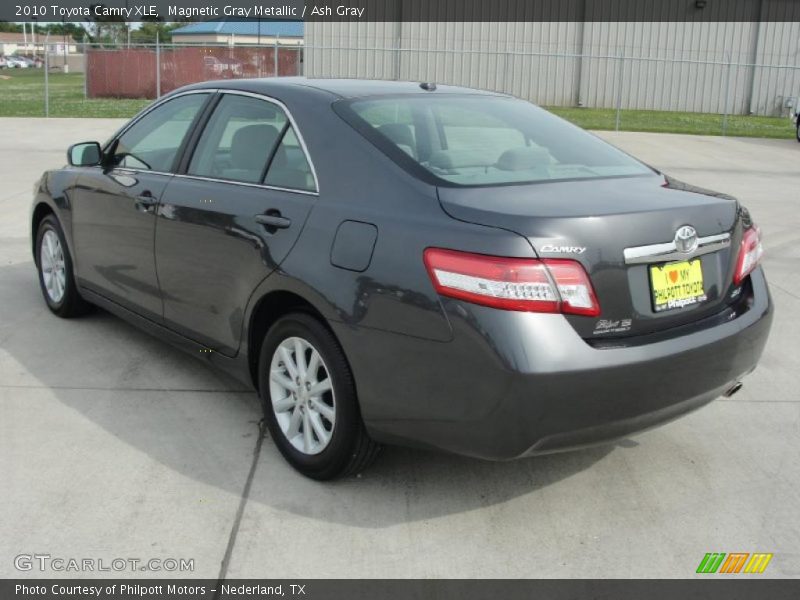 Magnetic Gray Metallic / Ash Gray 2010 Toyota Camry XLE