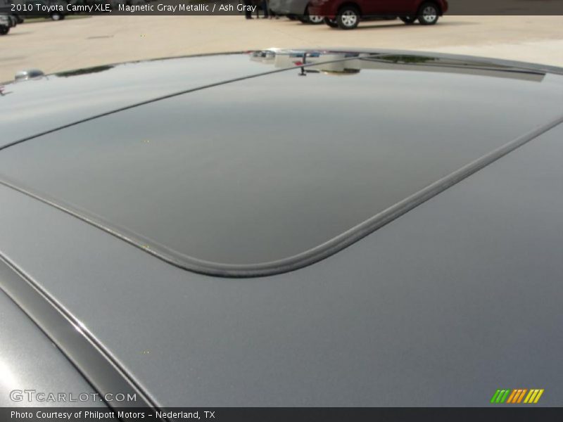 Magnetic Gray Metallic / Ash Gray 2010 Toyota Camry XLE
