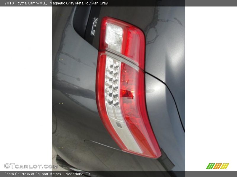 Magnetic Gray Metallic / Ash Gray 2010 Toyota Camry XLE