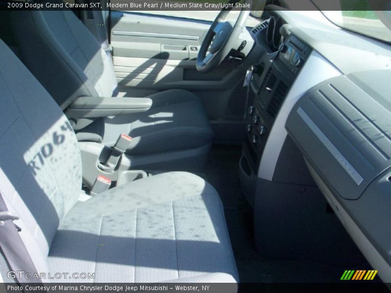 Modern Blue Pearl / Medium Slate Gray/Light Shale 2009 Dodge Grand Caravan SXT
