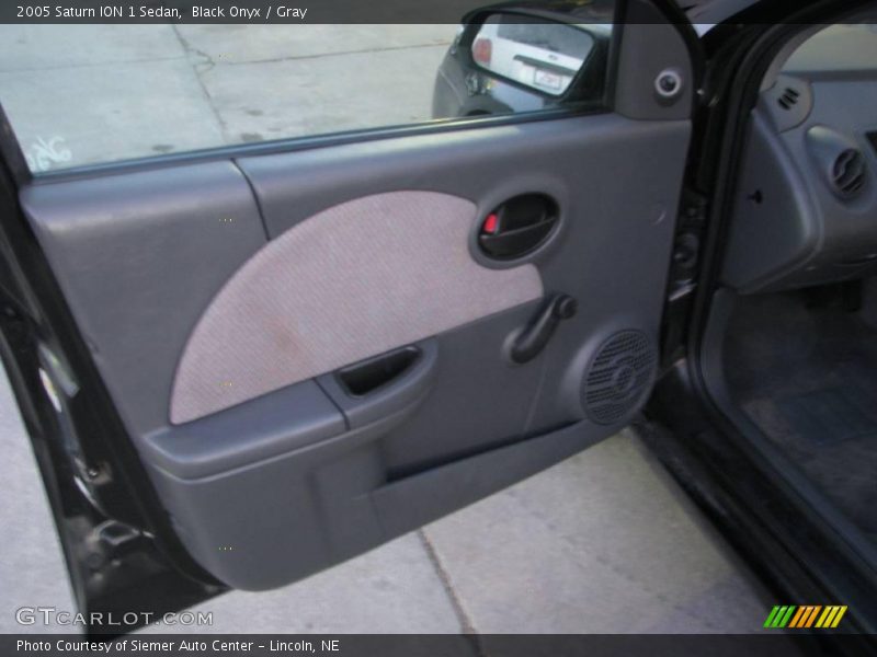 Black Onyx / Gray 2005 Saturn ION 1 Sedan