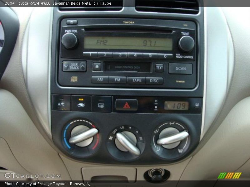 Savannah Beige Metallic / Taupe 2004 Toyota RAV4 4WD