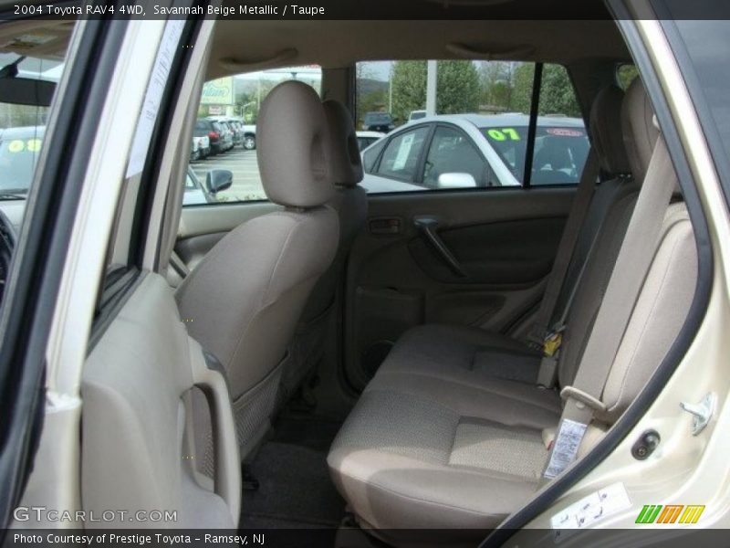 Savannah Beige Metallic / Taupe 2004 Toyota RAV4 4WD