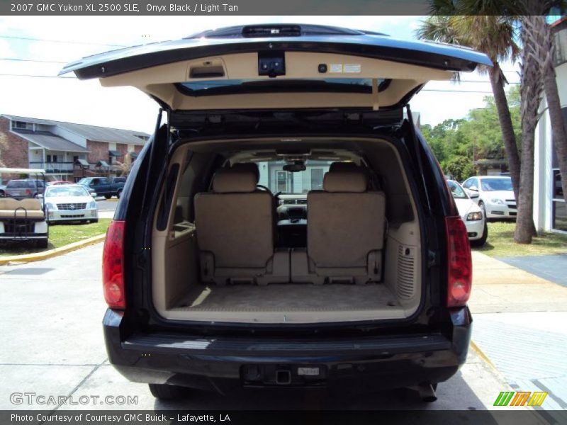 Onyx Black / Light Tan 2007 GMC Yukon XL 2500 SLE