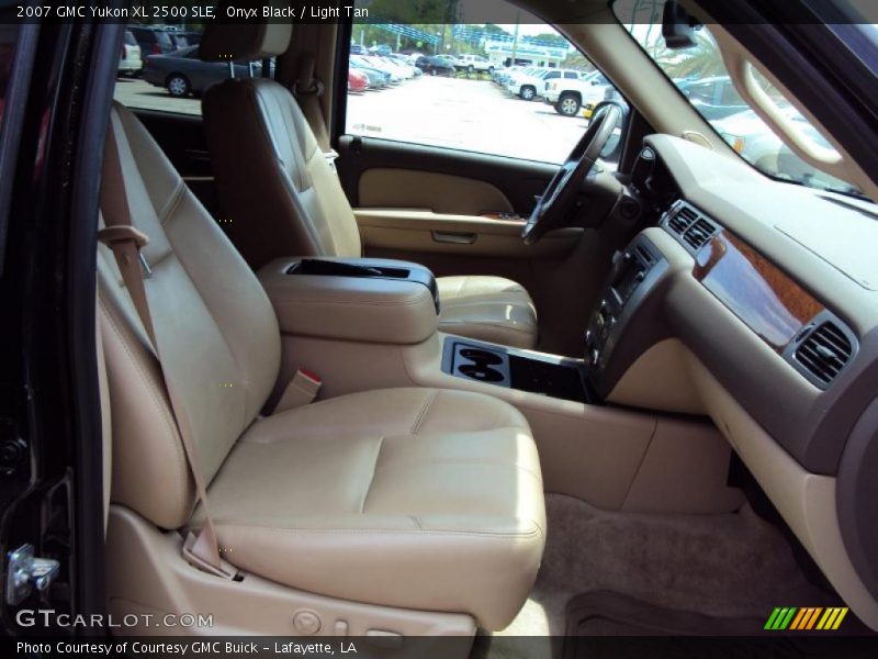 Onyx Black / Light Tan 2007 GMC Yukon XL 2500 SLE