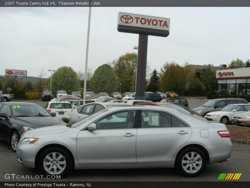 Titanium Metallic / Ash 2007 Toyota Camry XLE V6
