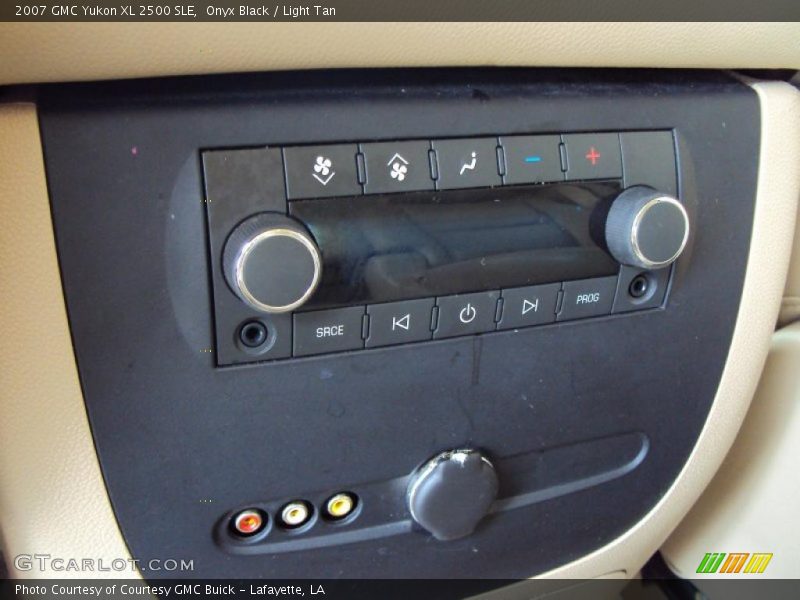 Onyx Black / Light Tan 2007 GMC Yukon XL 2500 SLE