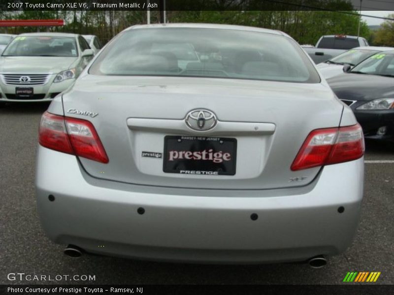 Titanium Metallic / Ash 2007 Toyota Camry XLE V6