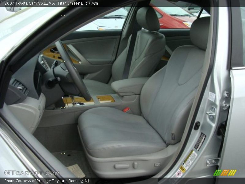 Titanium Metallic / Ash 2007 Toyota Camry XLE V6